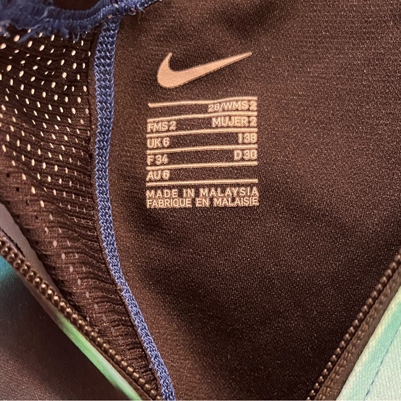 Women’s Nike Water Polo suit - Picture 5 of 5